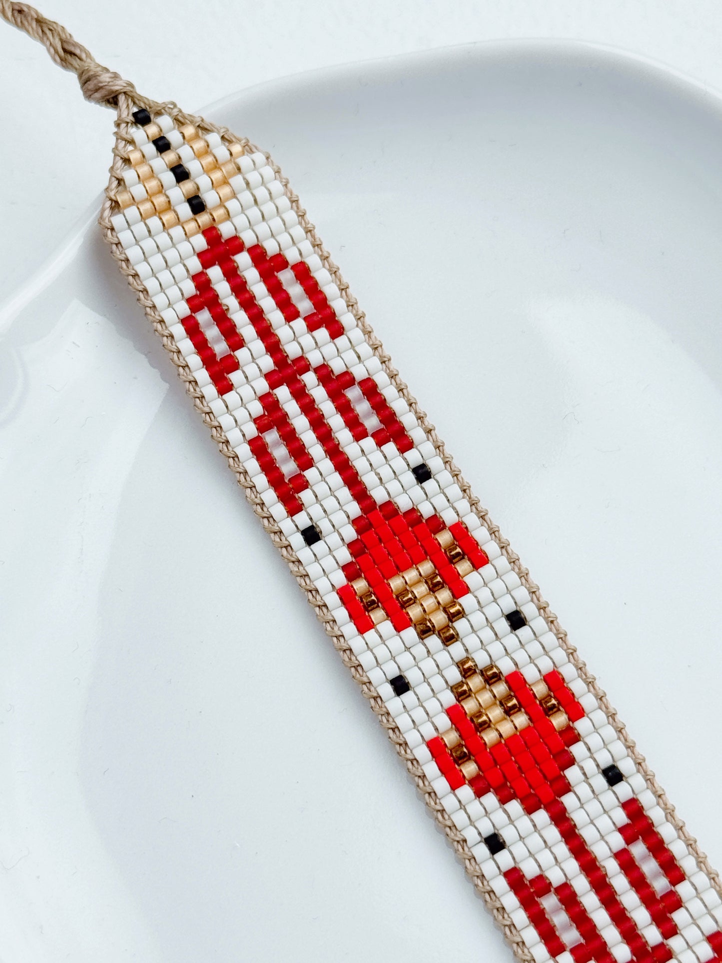 Red flower bracelet